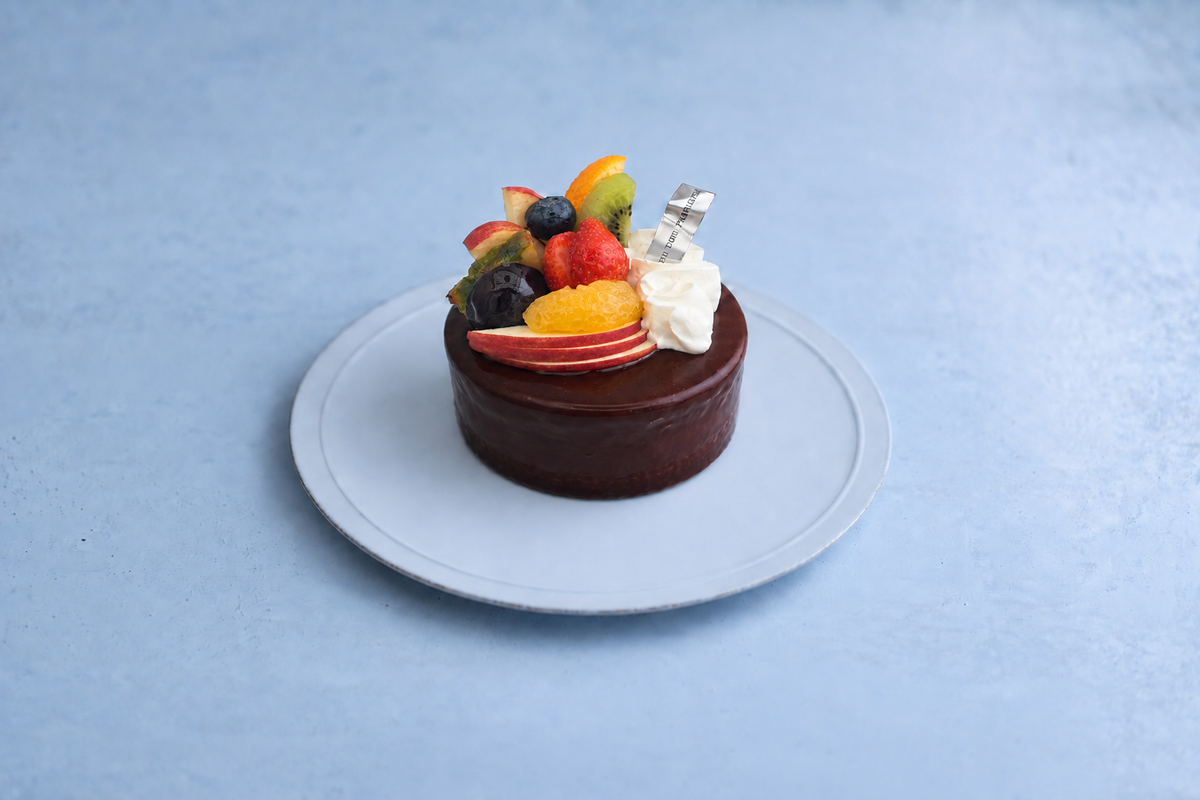 生チョコ デコレーションケーキ